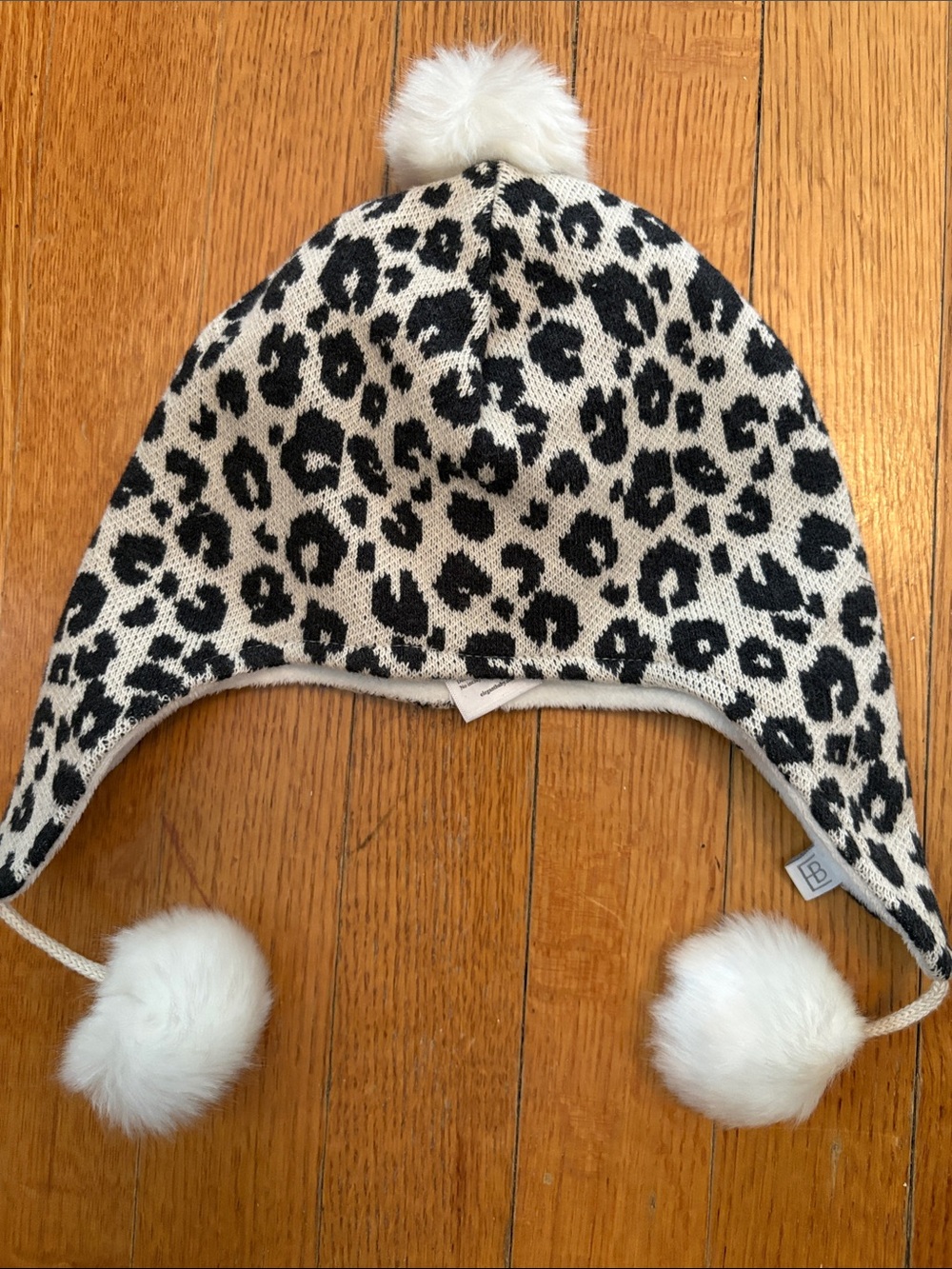 Baby Leopard Elegant Baby Hat with Faux-Fur Poms 0-12 months